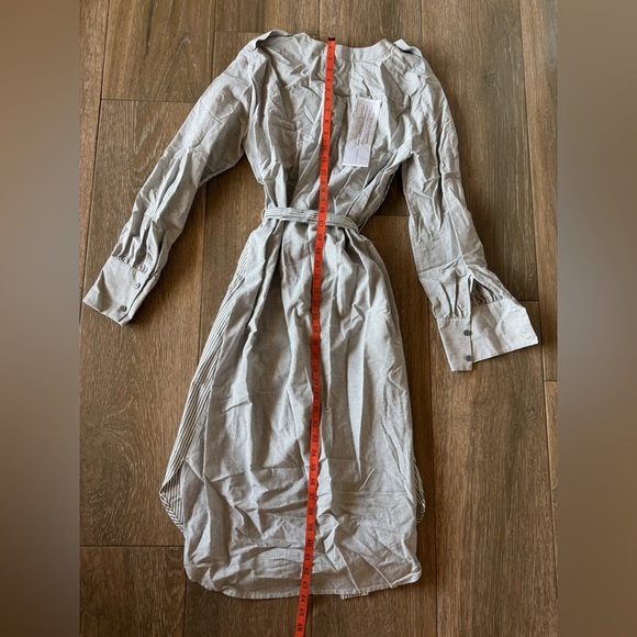 NWT BCBG grey combo pinstripe midi, curved hem dress size XS - Picture 9 of 13